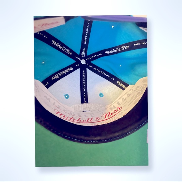 Mitchell & Ness x Hardwood Classic - Picture 5 of 5